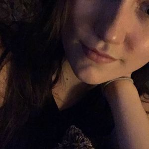Meet your Posher, Annarose